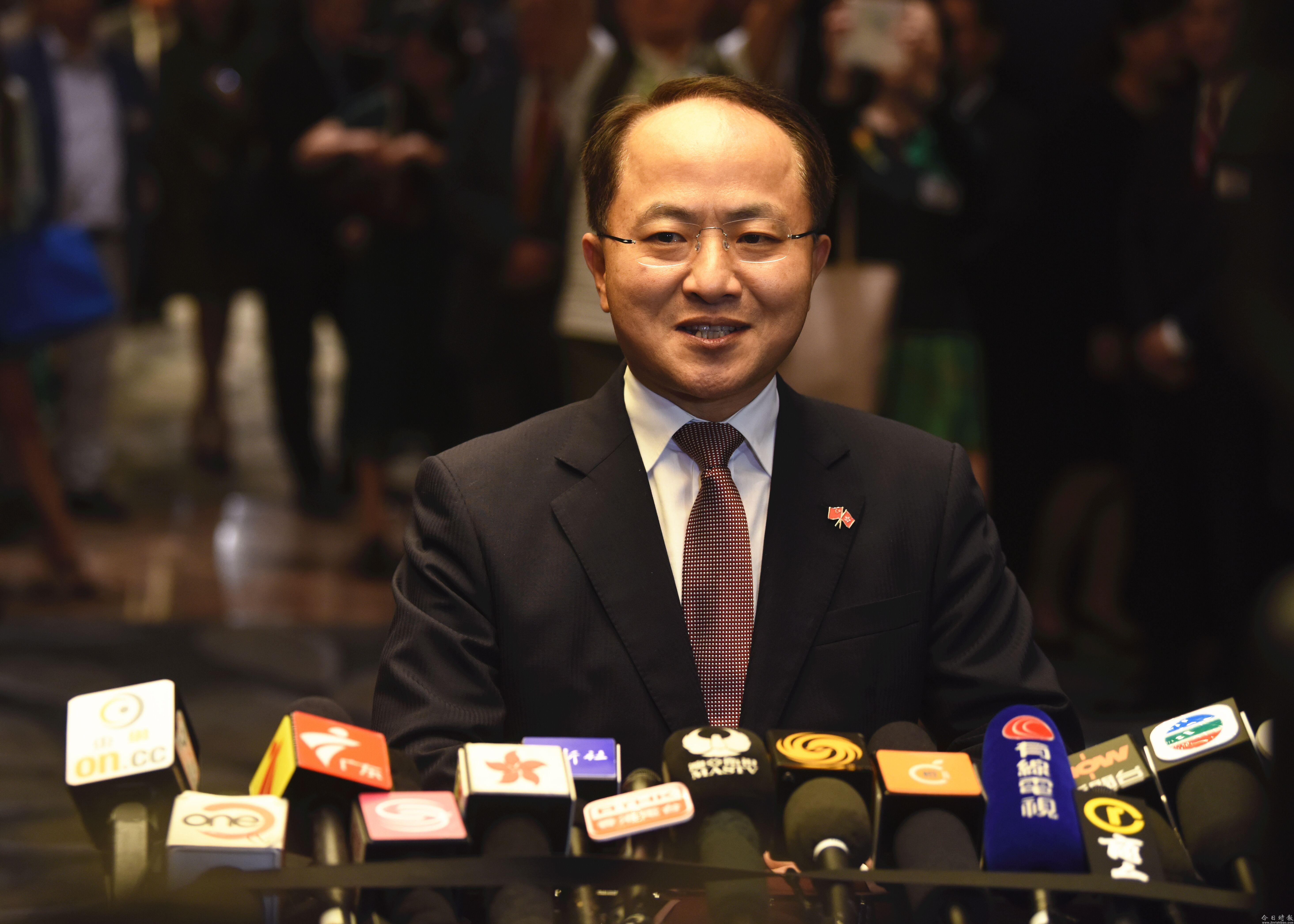 王志民出席香港新闻界庆祝国庆68周年酒会并致辞