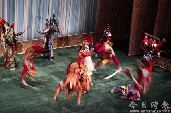 中国国家京剧院英国上演《将相和》